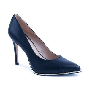 BCBGeneration Hallix Pointed Toe Pump in Black